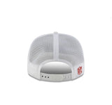 San Francisco 49ers 2025 Sideline Hot Weather White 9SEVENTY Trucker
