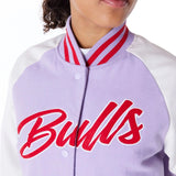 Chamarra Varsity Chicago Bulls NBA Pastels para Mujer
