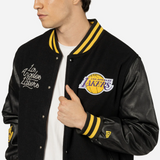 Chamarra Varsity Los Angeles Lakers NBA Team Script