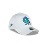 Gorra New Era Miami Dolphins Mascot Collection 9FORTY Strapback para niño