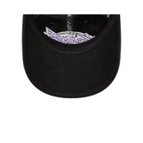 Los Angeles Lakers NBA Off Court Retro Wordmark 9TWENTY Strapback para Mujer